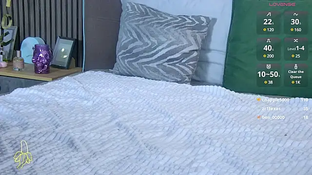 Snapshot of Eva_Conors_ chatting on 03.08.25 Eva Conors  online show from 03.08.25