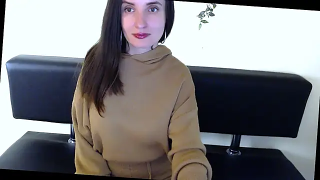 LaimaV  online show from 04.28.26