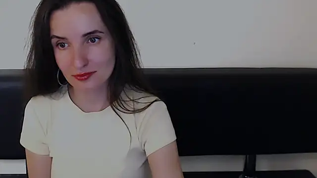 Snapshot of LaimaV_ chatting on 05.31.26 LaimaV online show from 05.31.26