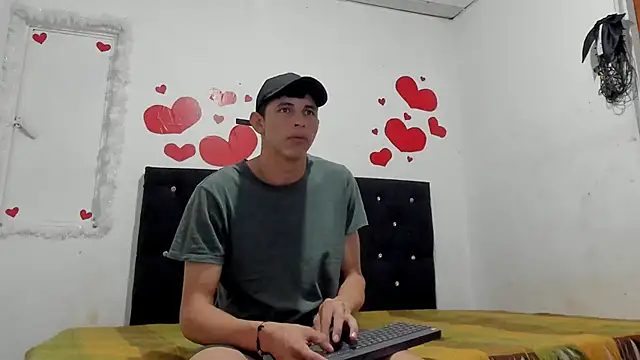 Snapshot of chloe_evanx_ chatting on 03.17.25 chloe evanx  online show from 03.17.25