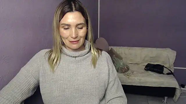 Snapshot of _sexy_lady chatting on 09.30.25 sexy lady online show from 09.30.25