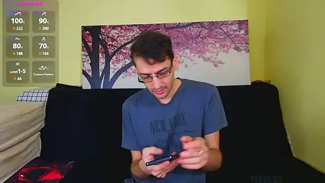 HungEddy online show from 10.25.25