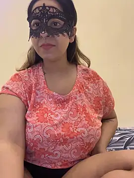 Snapshot of maskinamy chatting on 01.11.25 maskinamy online show from 01.11.25