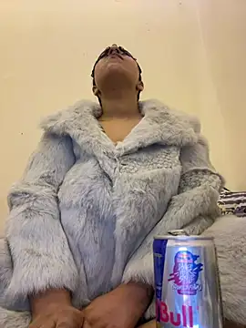 Snapshot of maskinamy chatting on 01.16.25 maskinamy online show from 01.16.25