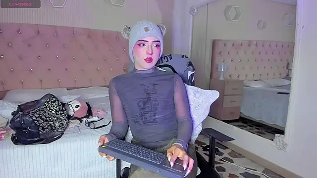 melodybonss  online show from 11.09.25