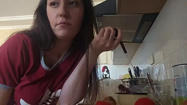 AlejandraDelaney online show from 10.31.25