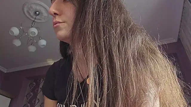 AlejandraDelaney online show from 11.13.25