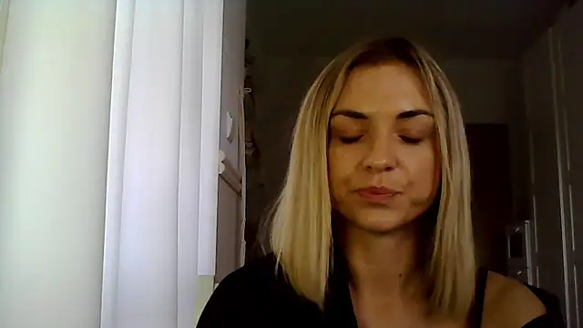 Snapshot of ashley_xlove chatting on 12.05.24 ashley xlove online show from 12.05.24