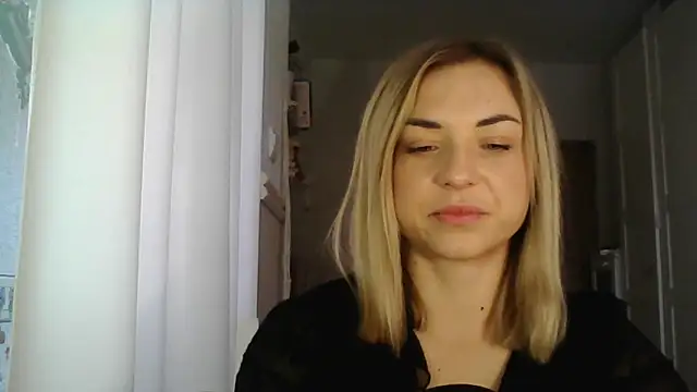 Snapshot of ashley_xlove chatting on 01.03.25 ashley xlove online show from 01.03.25