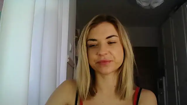 Snapshot of ashley_xlove chatting on 01.22.25 ashley xlove online show from 01.22.25