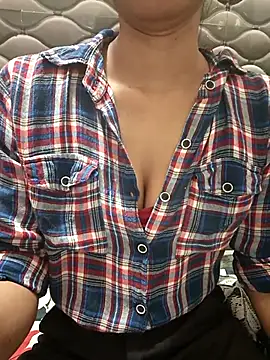 Rajni-Mehra online show from 12.04.25