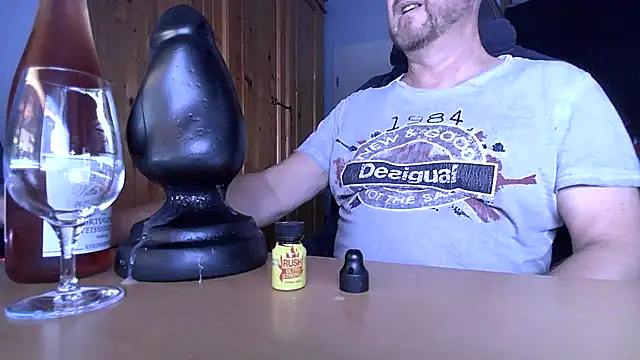 Tom PP cgn online show from 09.18.25