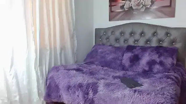 lily f00x online show from 03.19.25