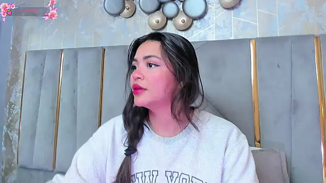 KimDevinne online show from 01.10.26