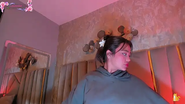 KimDevinne online show from 02.19.26