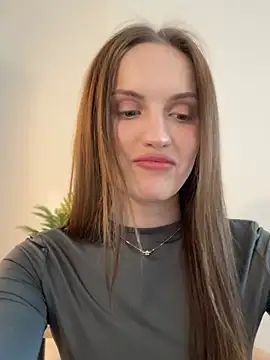 Snapshot of Molly_Muer chatting on 01.09.25 Molly Muer online show from 01.09.25