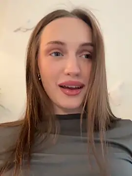 Snapshot of Molly_Muer chatting on 02.10.25 Molly Muer online show from 02.10.25