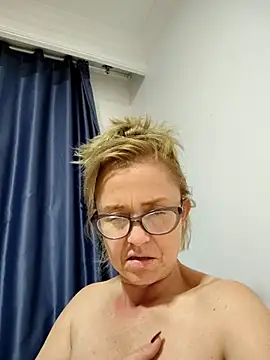 issa soto  online show from 03.08.26