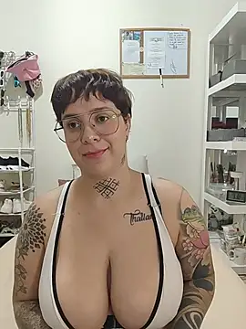 Snapshot of KatInk chatting on 04.08.26 KatInk online show from 04.08.26