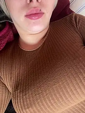 69Laura696 online show from 02.21.25