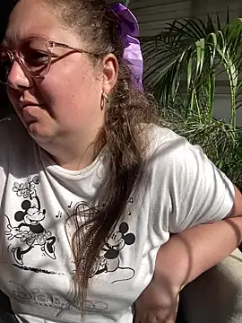 Chloee ep online show from 12.12.24