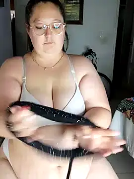 Chloee ep online show from 02.14.25