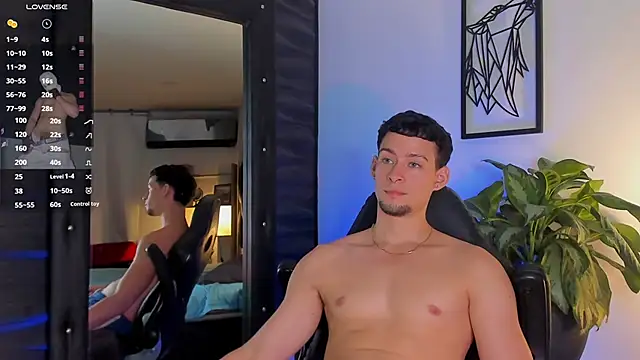 JadeSmiith  online show from 10.25.25