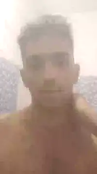 Snapshot of loganwollf chatting on 12.28.24 loganwollf online show from 12.28.24