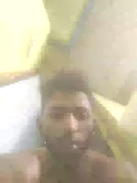 Snapshot of loganwollf chatting on 01.15.25 loganwollf online show from 01.15.25