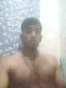 Snapshot of loganwollf chatting on 01.18.25 loganwollf online show from 01.18.25