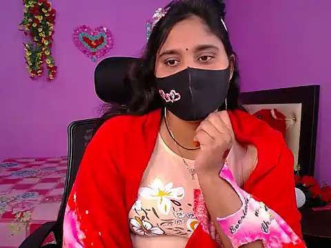 Snapshot of Hot_Maleka chatting on 01.15.26 Hot Maleka online show from 01.15.26