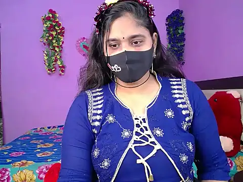 Snapshot of Hot_Maleka chatting on 01.18.26 Hot Maleka online show from 01.18.26