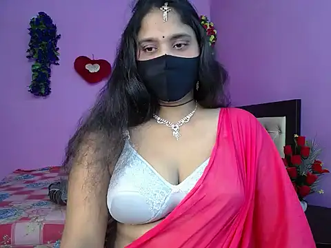 Hot Maleka online show from 05.23.26