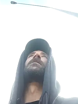 Snapshot of SlammyDjr chatting on 01.23.25 SlammyDjr online show from 01.23.25