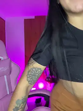 Snapshot of Tamara_Roberts1 chatting on 12.08.24 Tamara Roberts1 online show from 12.08.24