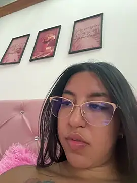 Snapshot of Tamara_Roberts1 chatting on 12.08.24 Tamara Roberts1 online show from 12.08.24