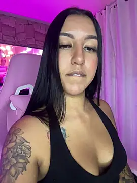 Snapshot of Tamara_Roberts1 chatting on 01.31.25 Tamara Roberts1 online show from 01.31.25