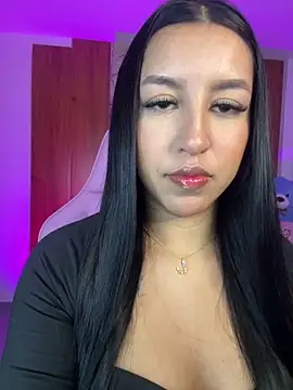 Snapshot of Tamara_Roberts1 chatting on 02.22.25 Tamara Roberts1 online show from 02.22.25