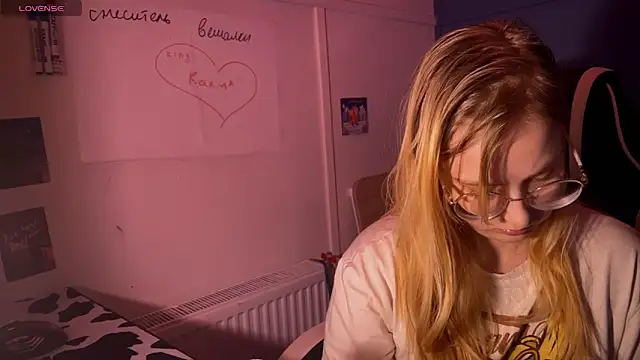 JacyWinslat online show from 03.09.25