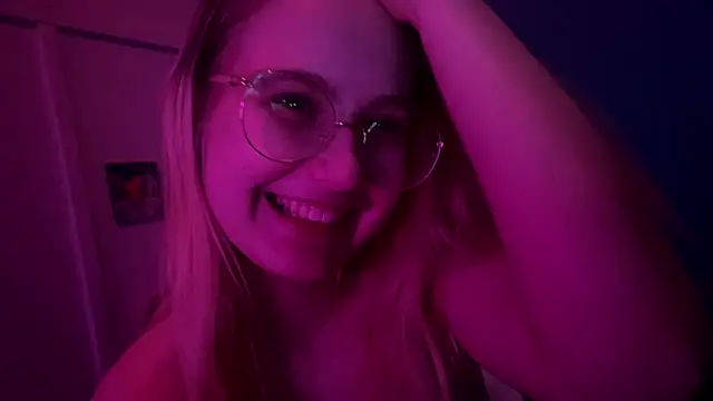 JacyWinslat online show from 03.16.25