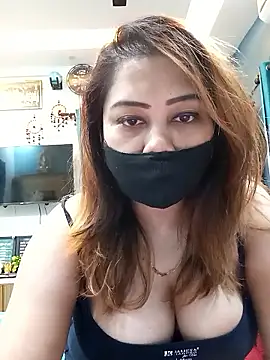 Snapshot of Cute-mona chatting on 01.15.26 Cute-mona online show from 01.15.26