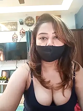 Snapshot of Cute-mona chatting on 02.08.26 Cute-mona online show from 02.08.26