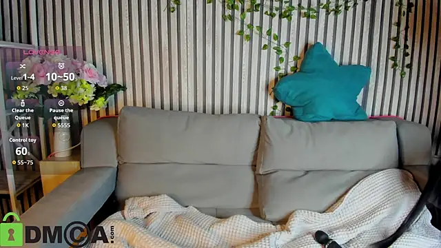 Little Chips online show from 12.15.25