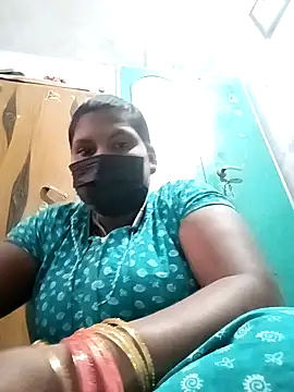 Snapshot of kavinila20 chatting on 01.07.25 kavinila20 online show from 01.07.25