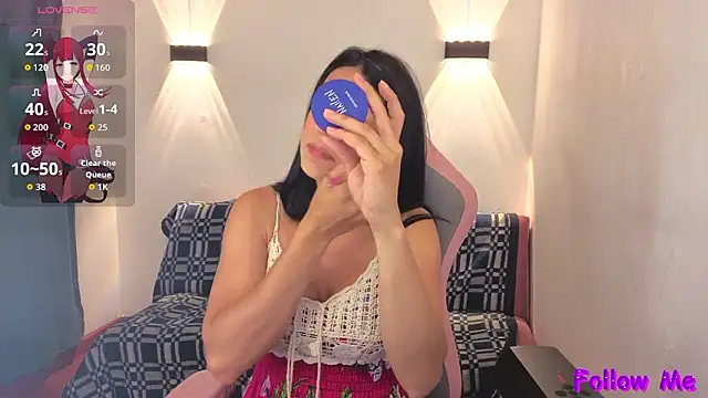 vittorialombardi   online show from 03.06.26