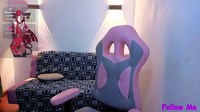 vittorialombardi   online show from 04.07.26