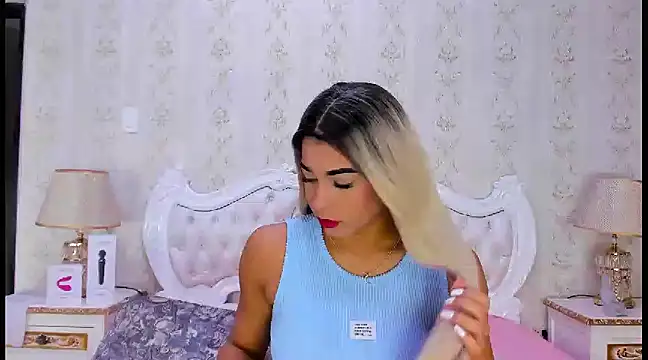 TiaraRosse online show from 03.13.25