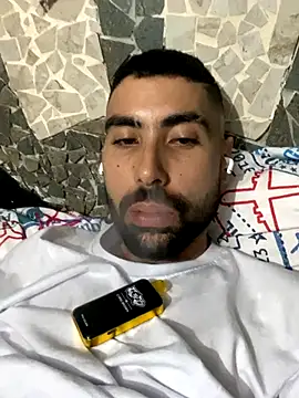 Snapshot of macg96 chatting on 11.16.25 macg96 online show from 11.16.25