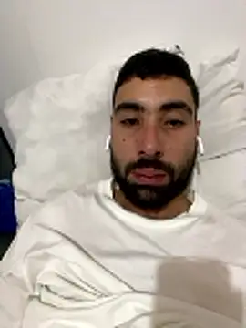 Snapshot of macg96 chatting on 12.15.25 macg96 online show from 12.15.25