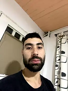 Snapshot of macg96 chatting on 12.18.25 macg96 online show from 12.18.25